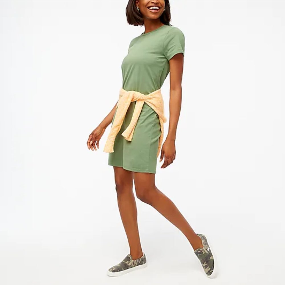 LIKE NEW J. Crew T-Shirt Dress in Green